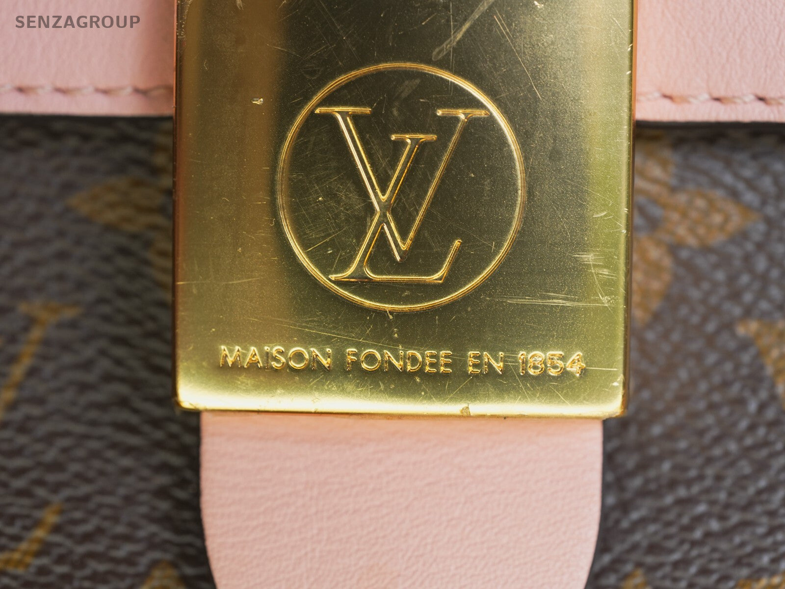 Louis Vuitton Monogram Locky BB Crossbody Handbag M44080