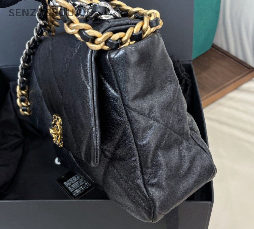Chanel 19Bag MM Chain Shoulder Bag Crossbody Black Gold Women Classic Fashion