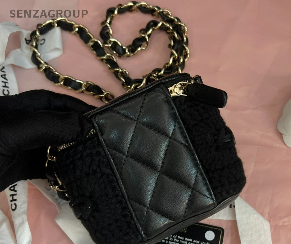CHANEL Vanity Box mini Fur Leather Chain Shoulder bag Crossbody Women Black Gold