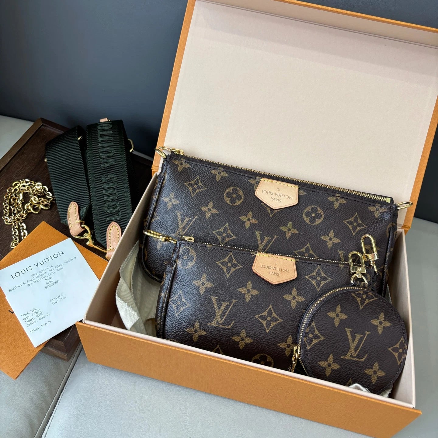Louis Vuitton Multi Pochette Accessoires Monogram Canvas Shoulder Bag Crossbody