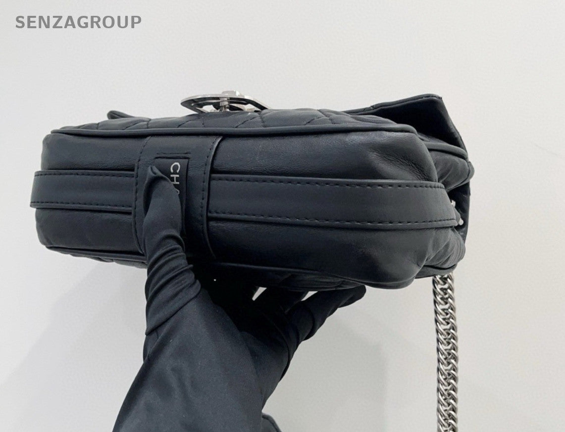 CHANEL Classic Flap MM Edinburgh Limited Edition Shoulder bag Black Silver
