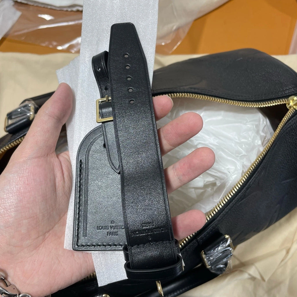 Louis Vuitton Keepall Epi Handbag Top Handle Excellent