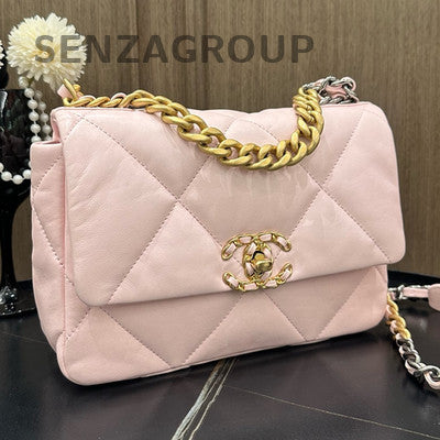 Chanel Quilted Chain Pink Gold Handbag - Classic Fashion Women's Bag