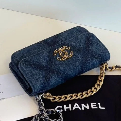 Excellent Chanel 19Bag WOC Mini Blue Denim Chain Top Handle Crossbody Bag GHW