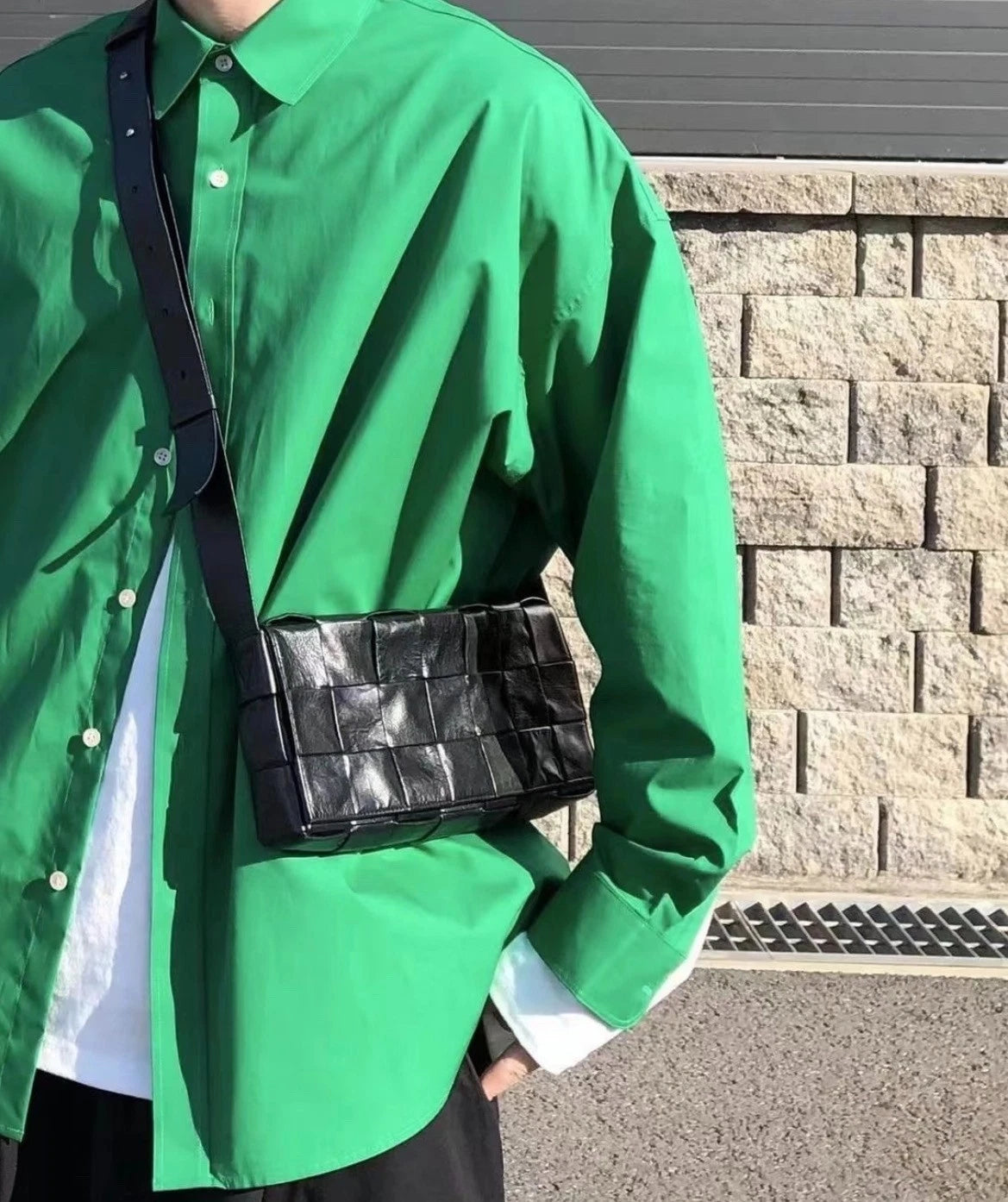 Bottega Veneta Cassette Intrecciato Crossbody Bag Black Unisex Adults