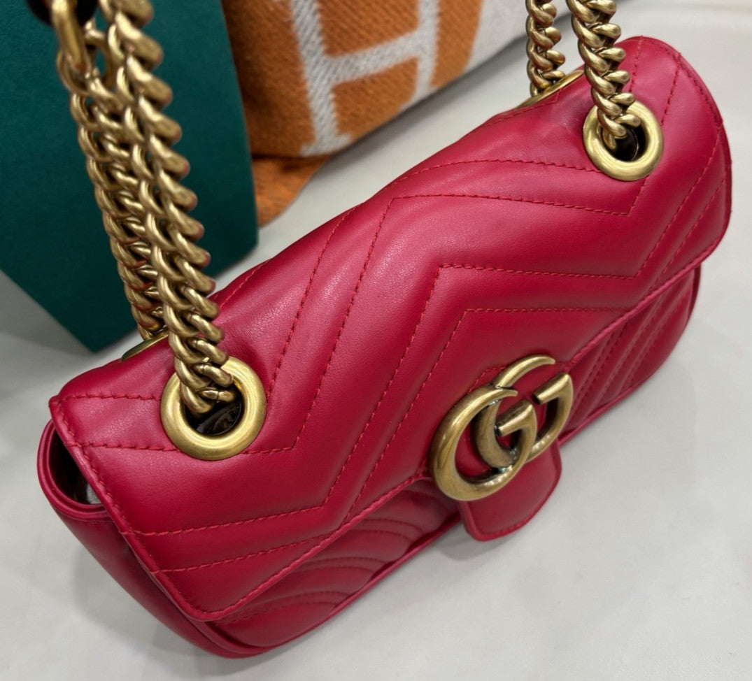 Gucci Marmont PM Chain Shoulder Bag Crossbody Red Gold Women Classic