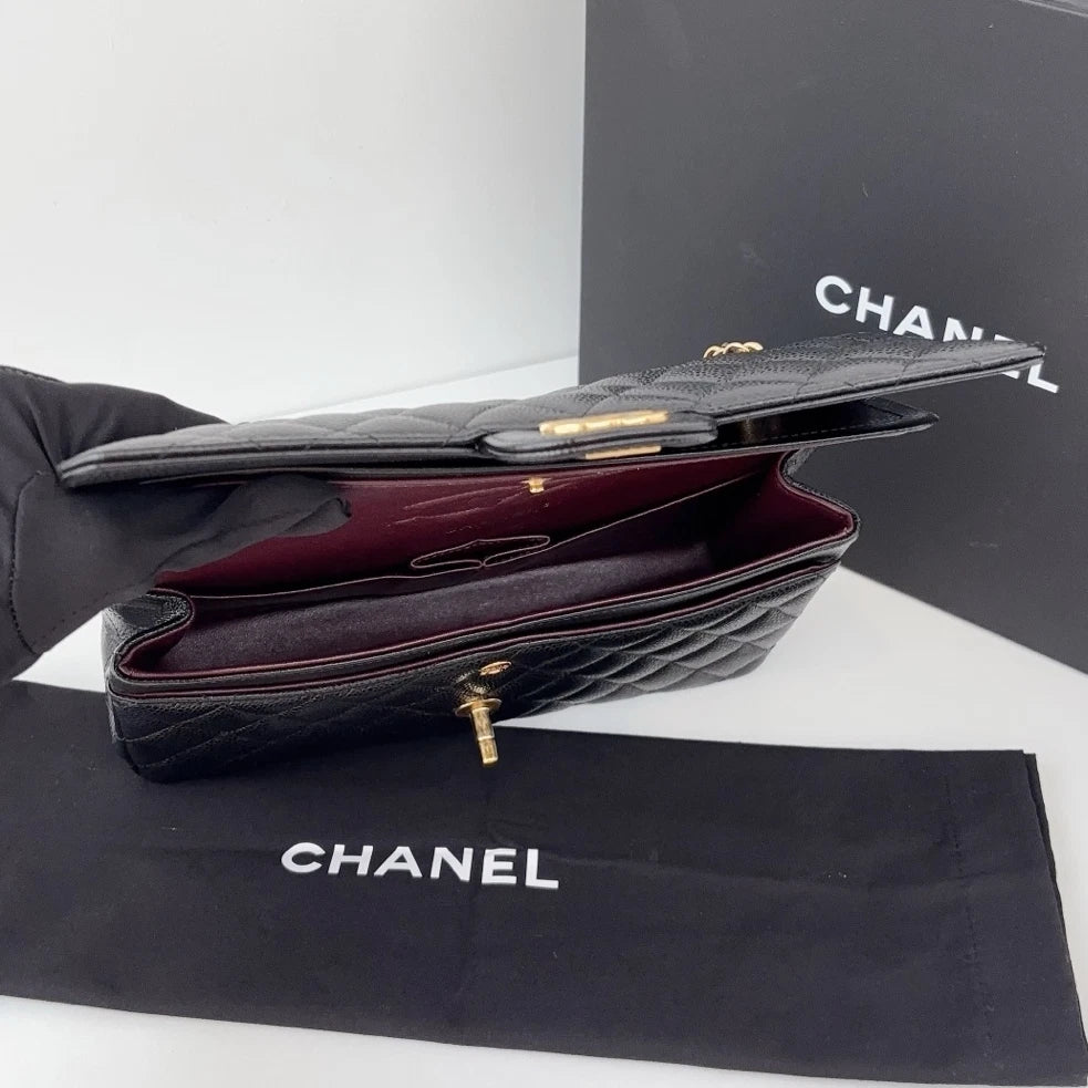 Excellent Chanel Classic Flap MM Gold Chain Black Diamond Shoulder Bag Crossbody