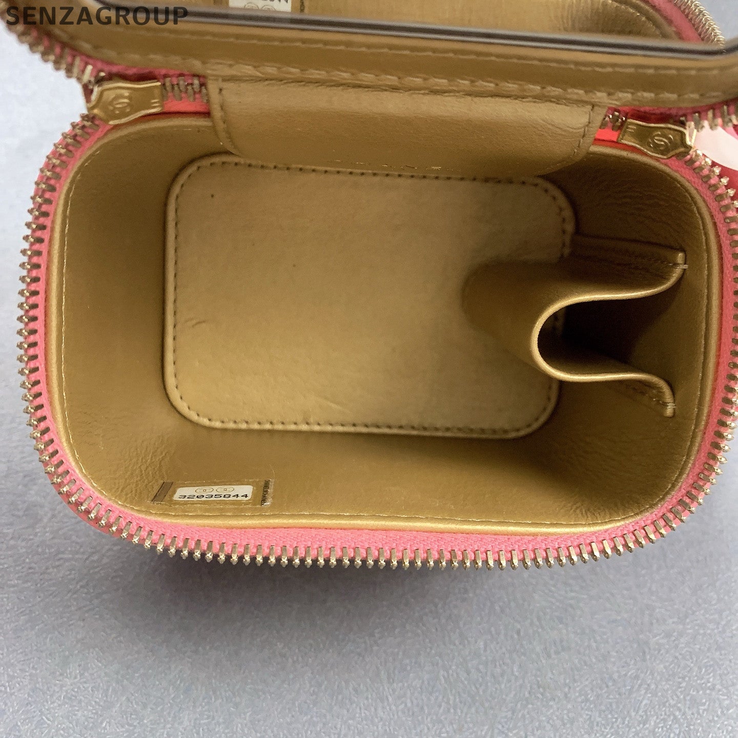 Chanel Pink Gold Quilted Classic Flap Vanity Case Chain Shoulder Bag