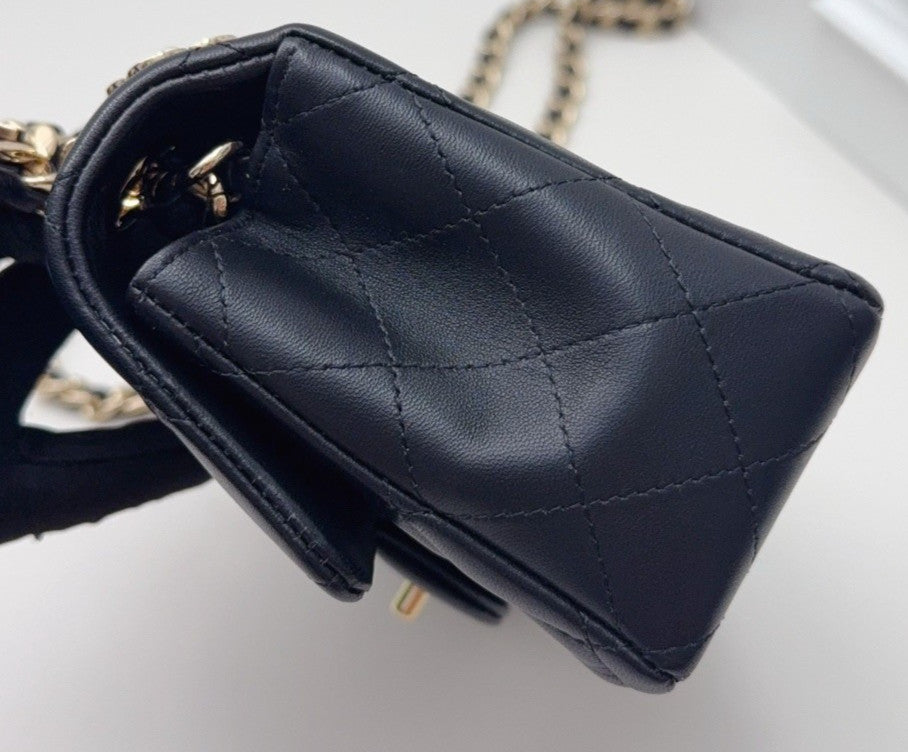 Chanel  Classic Flap Mini Lambskin Chain Shoulder Bag Crossbody Black Women