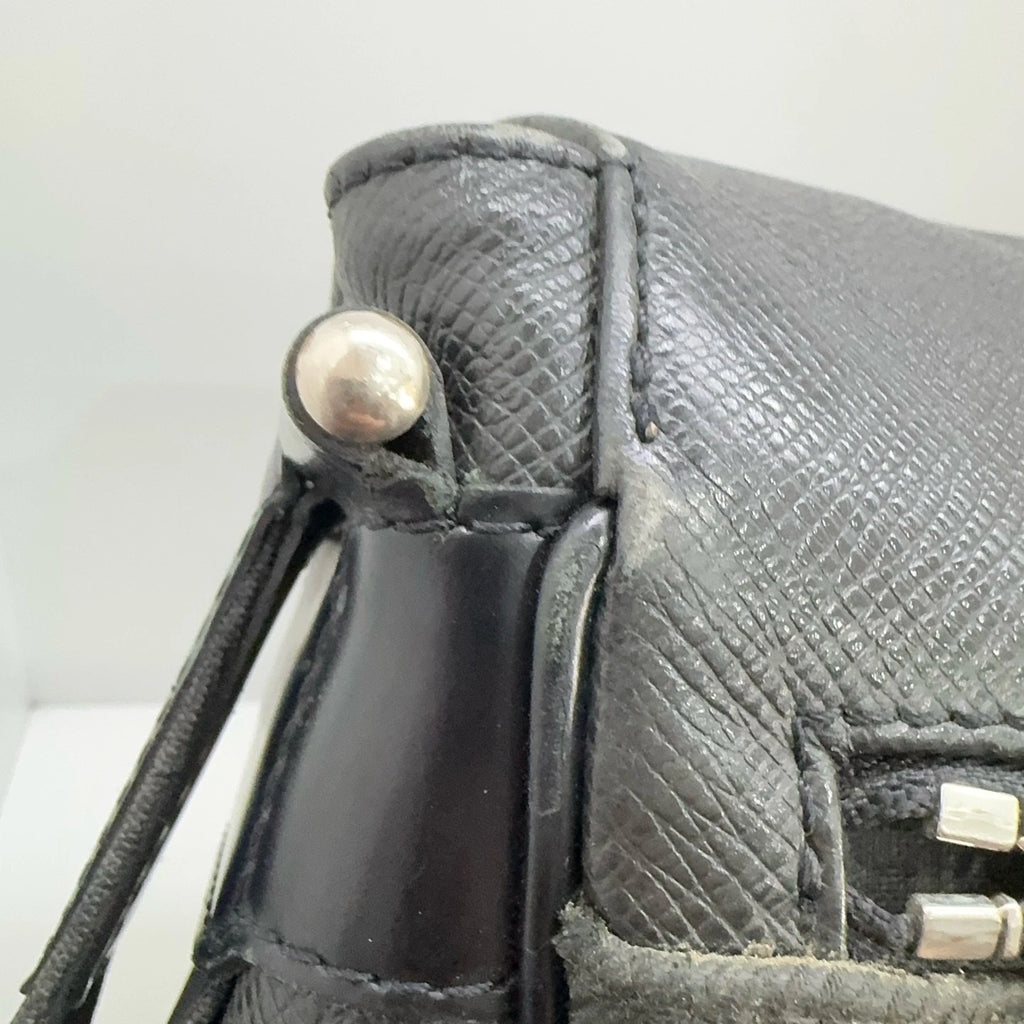 Louis Vuitton Canvas Leather Shoulder Crossbody Bag For Women