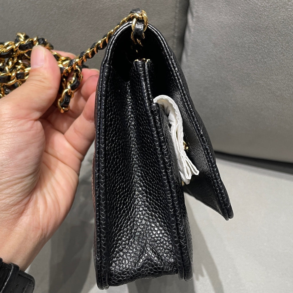 Chanel WOC Black Caviar Quilted Chain Shoulder Crossbody Bag Classic