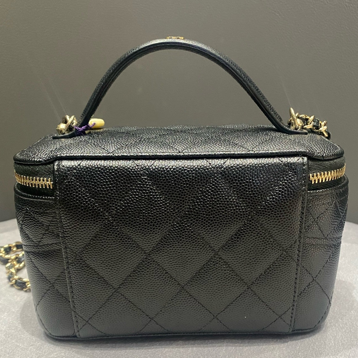 Chanel Black Gold Quilted Vanity Case Handbag Shoulder Bag