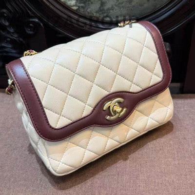 Chanel Quilted Chain Bag Beige Red Crossbody Classic Women's