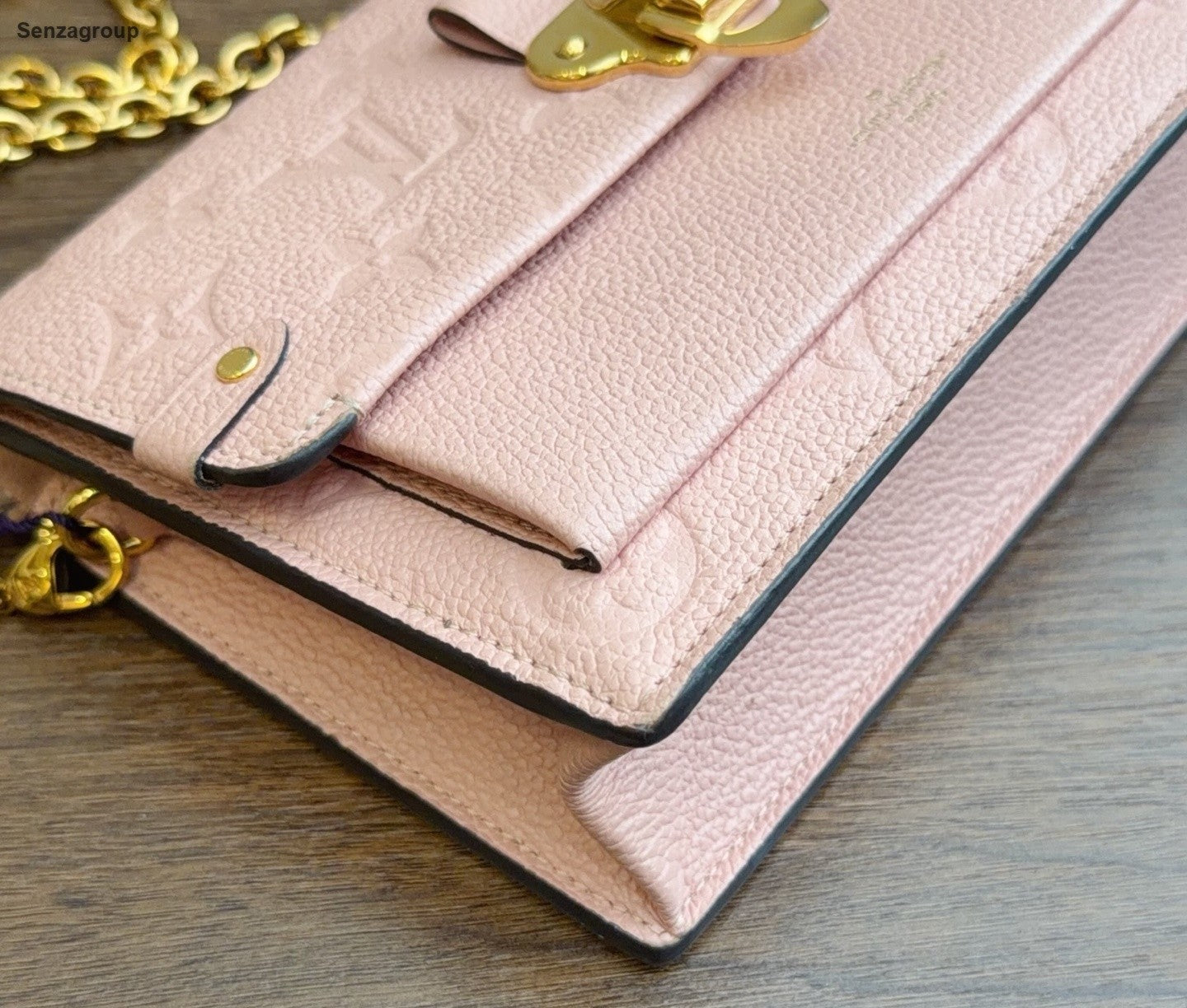 Louis Vuitton Vavin WOC Monogram Shoulder Bag Pink Gold Used Women Classic