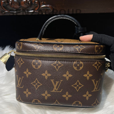 Louis Vuitton Monogram Vanity Case Handbag - Brown Classic Women's Bag