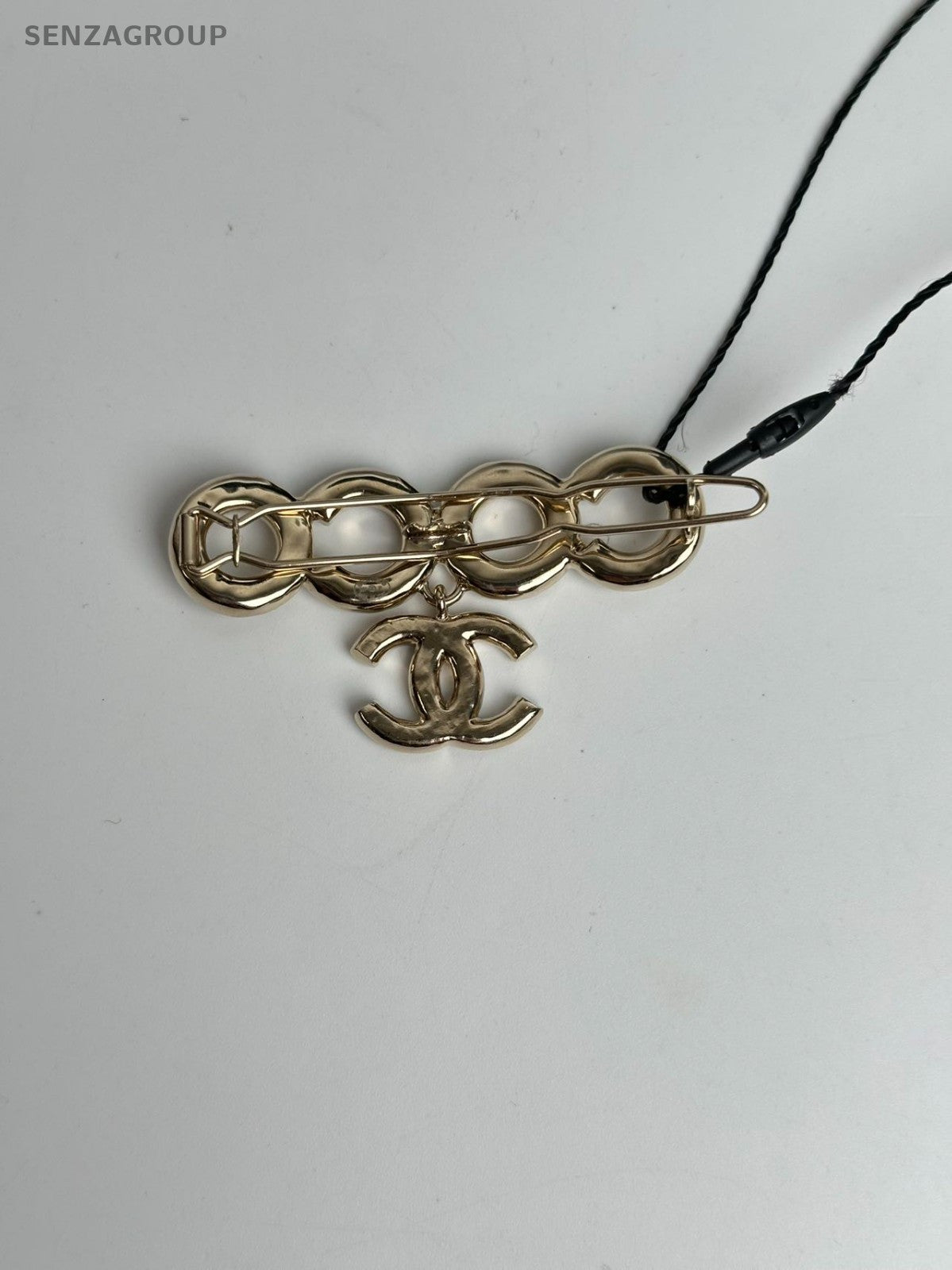 SJ0001 Chanel brooch
