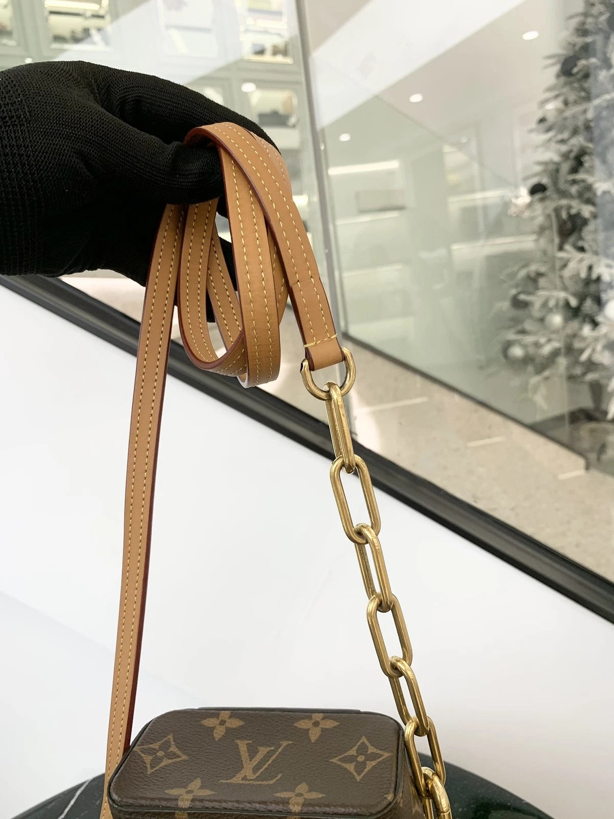 Louis Vuitton Iphone Box Monogram Brown Shoulder Crossbody Bag Women S