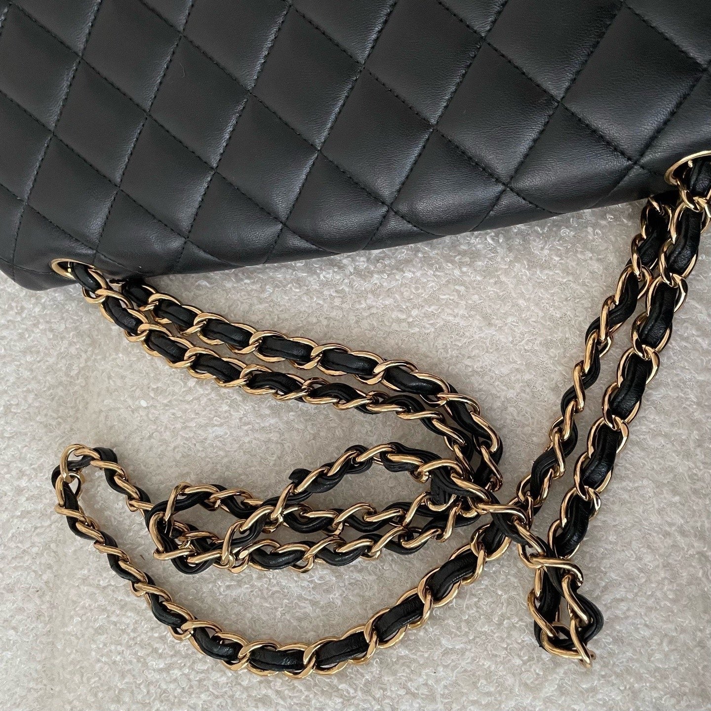 Chanel Classic Flap Jumbo Lambskin Chain Shoulder Bag Crossbody Black Gold Women