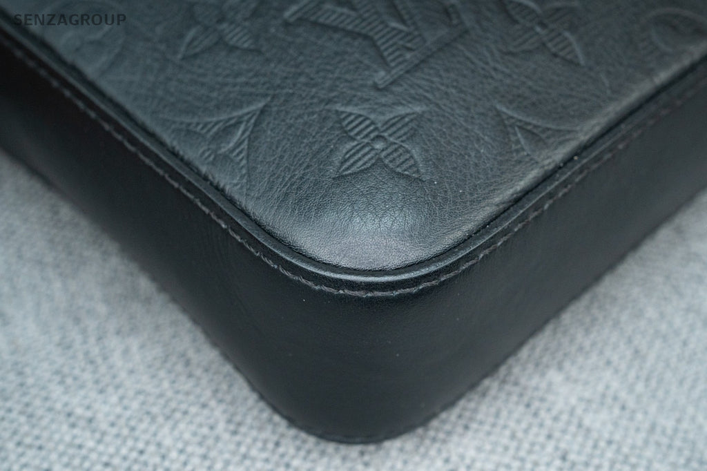 Louis Vuitton Monogram 2Way Crossbody Shoulder Bag Unisex Adults Classic