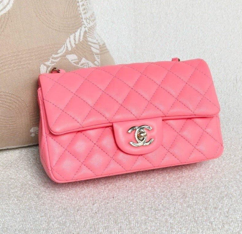 Chanel Classic Flap Mini Lambskin Chain Shoulder Bag Crossbody Pink Gold Women