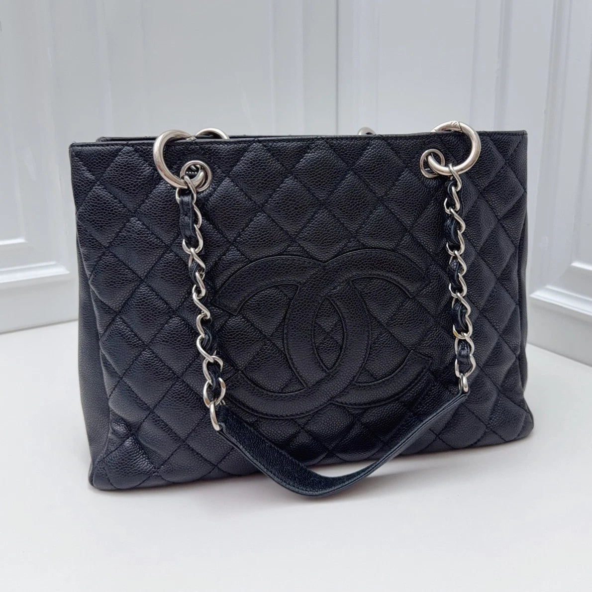 Chanel GST Caviar Calfskin Leather Tote Chain Shoulder Bag CC Logo Diamond SHW
