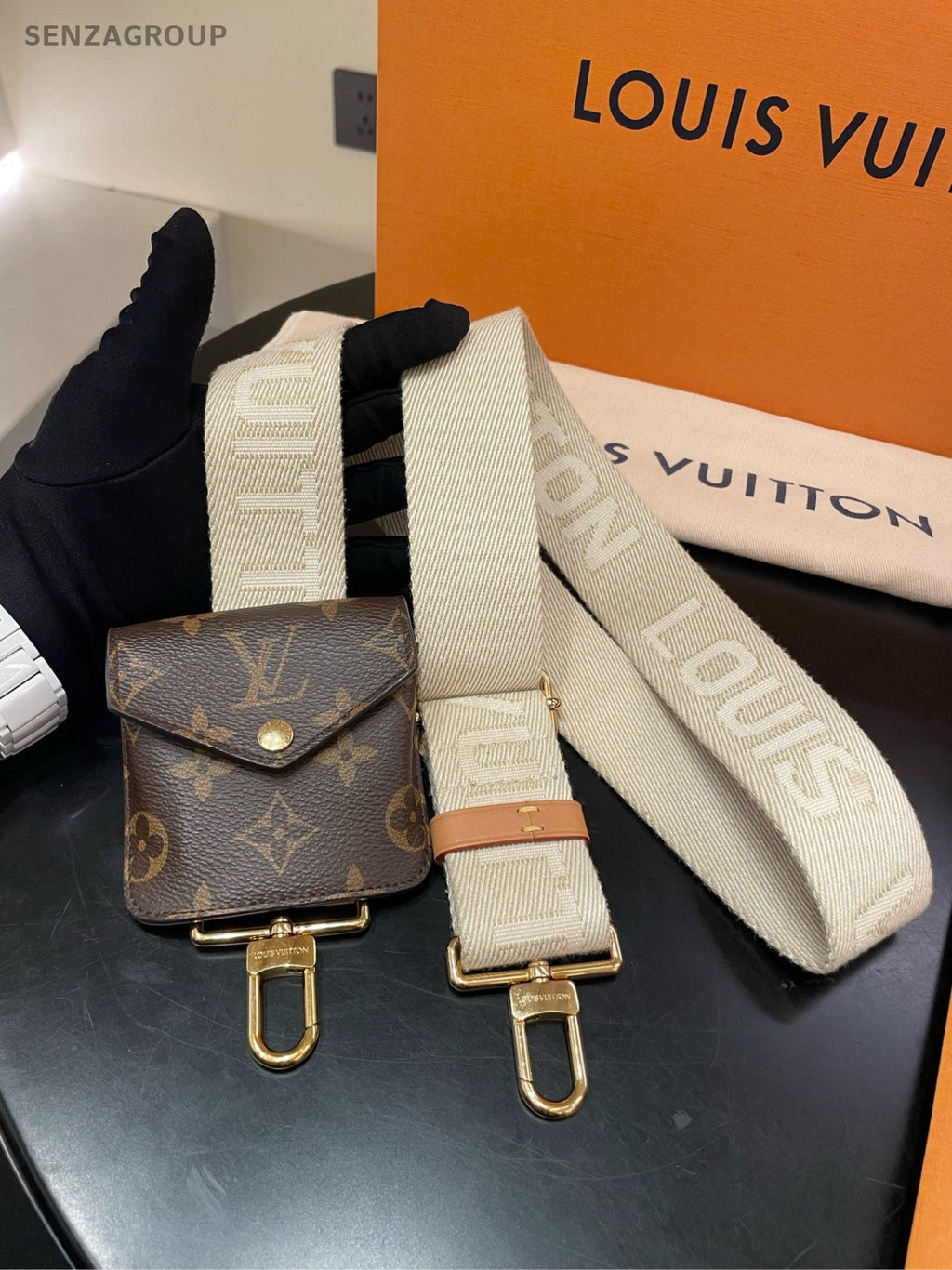 Louis Vuitton Utility Camera bag Monogram Top Handle 2way Crossbody bag