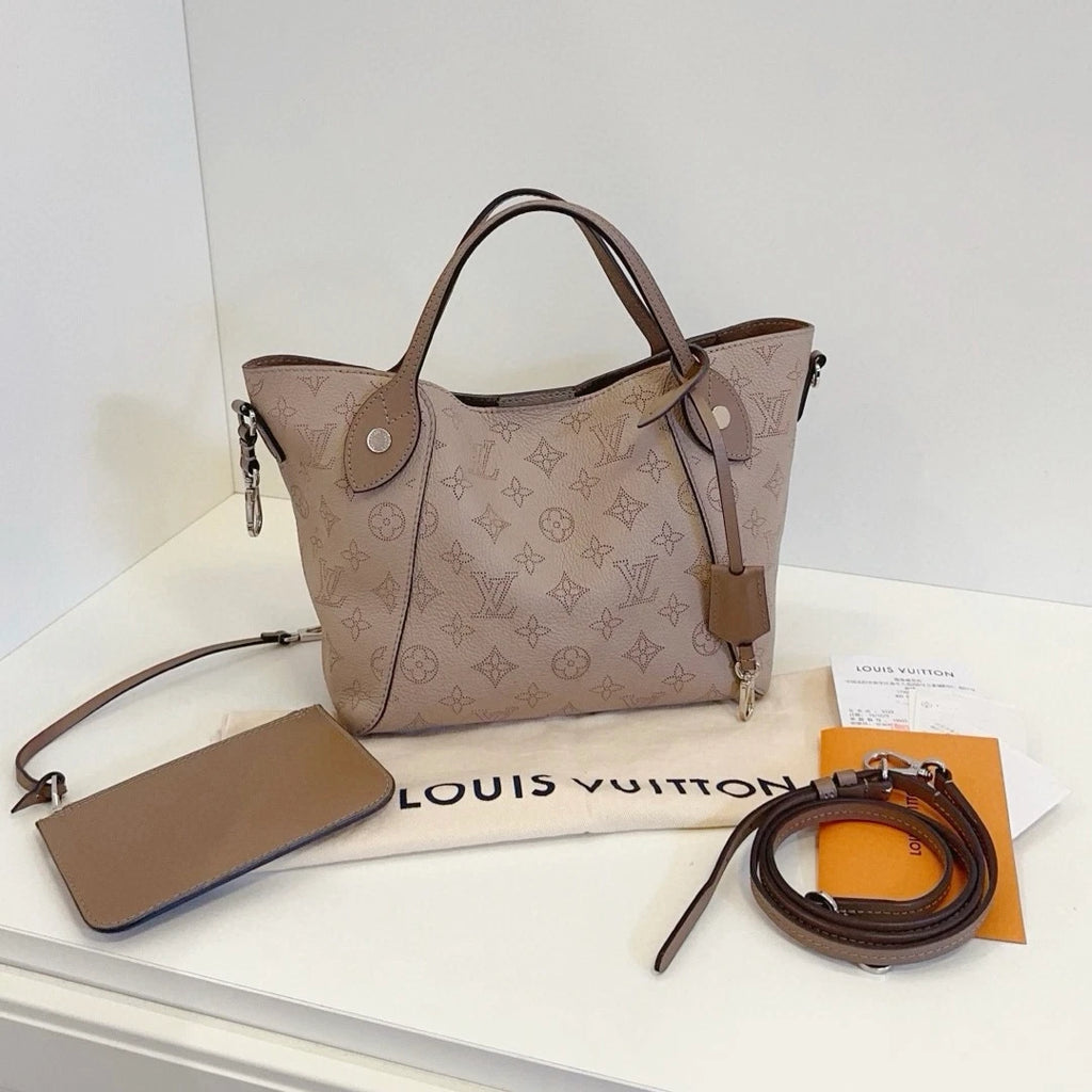 Louis Vuitton Hina PM Top Handle Shoulder Crossbody Gray Silver Women Classic