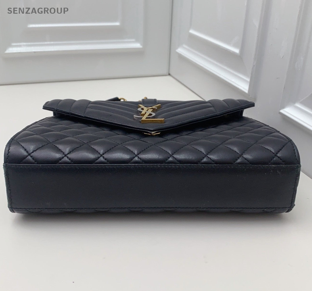 Saint Laurent Envelope Chain Shoulder Bag Black Gold Used Women Classic Fashion