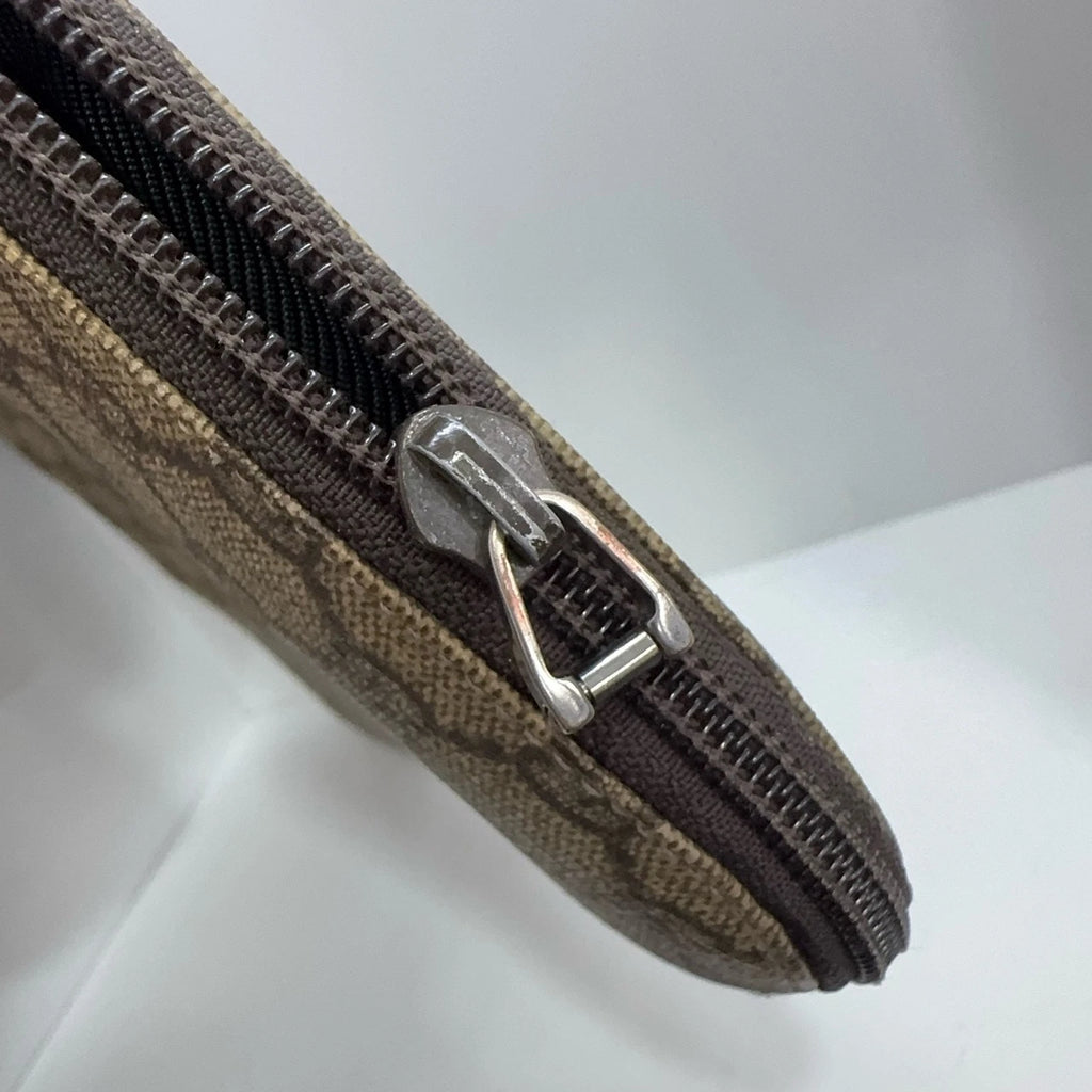 GUCCI Classic Monogram Large Canvas Clutch Bag For Women