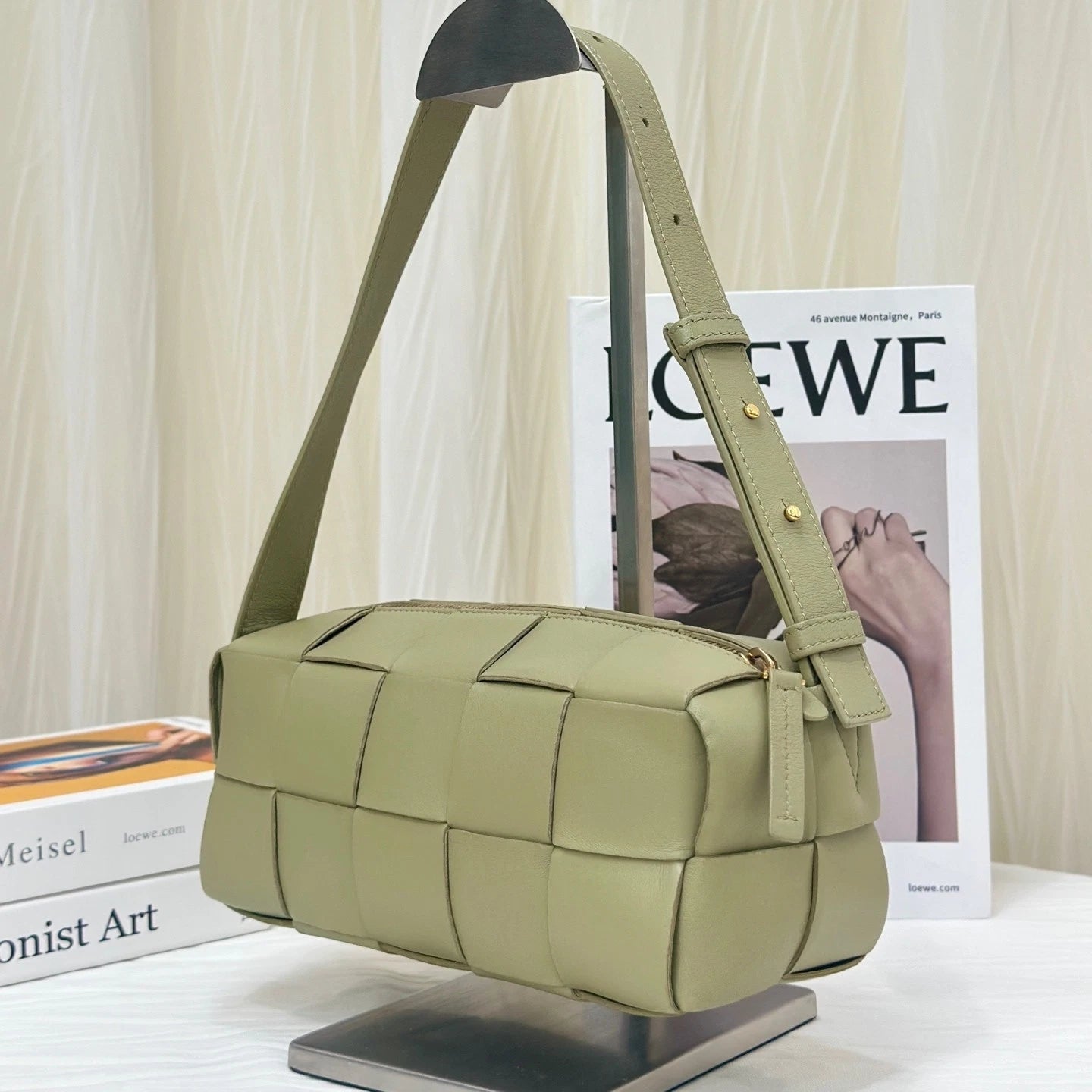 Bottega Veneta Brick Cassette Shoulder Underarm Bag For Women