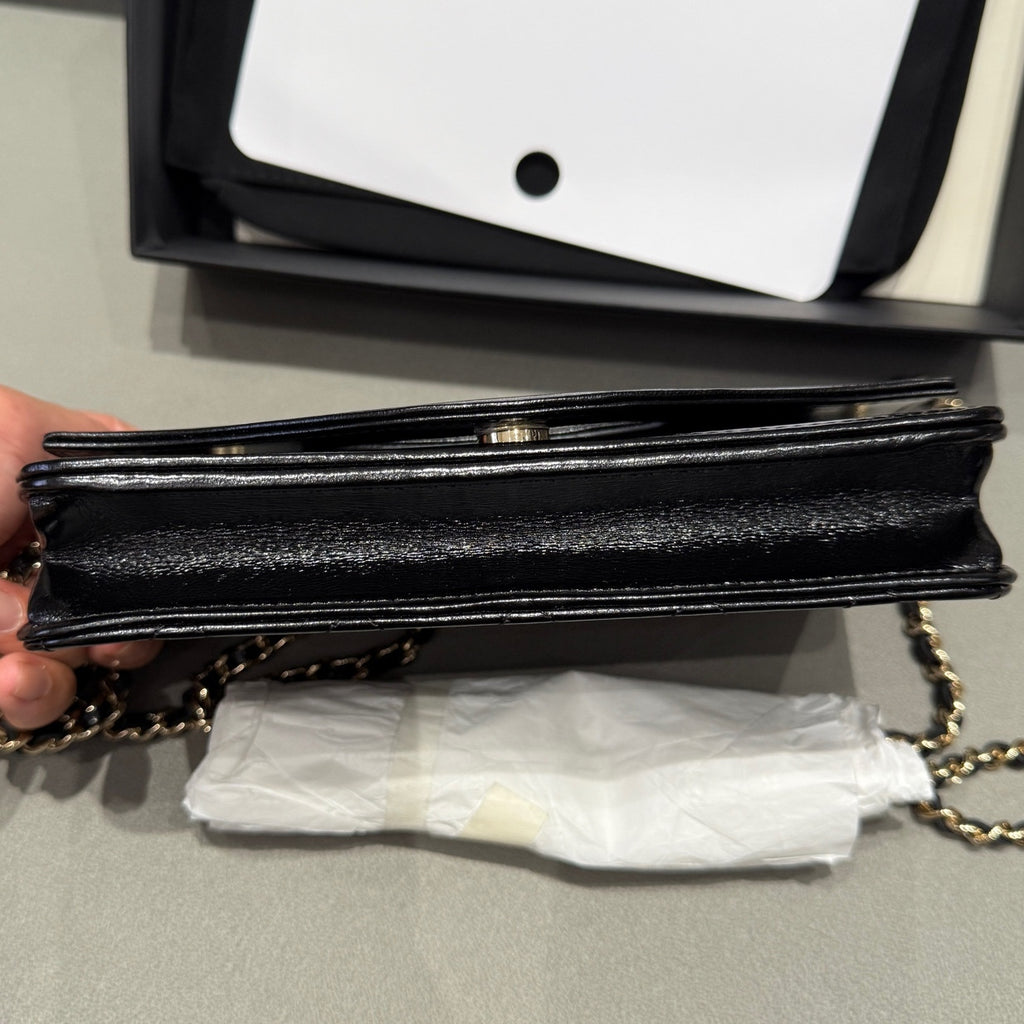 Chanel 24C WOC Quilted Chain Shoulder Crossbody Bag - Women's Fashion