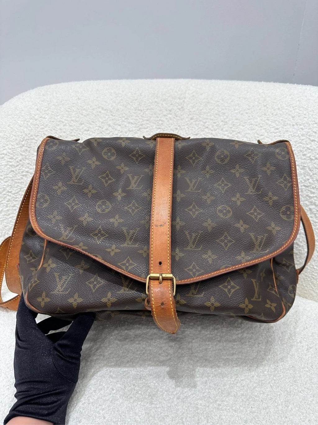 Louis Vuitton Saumur Monogram Canvas Medium Shoulder Bag