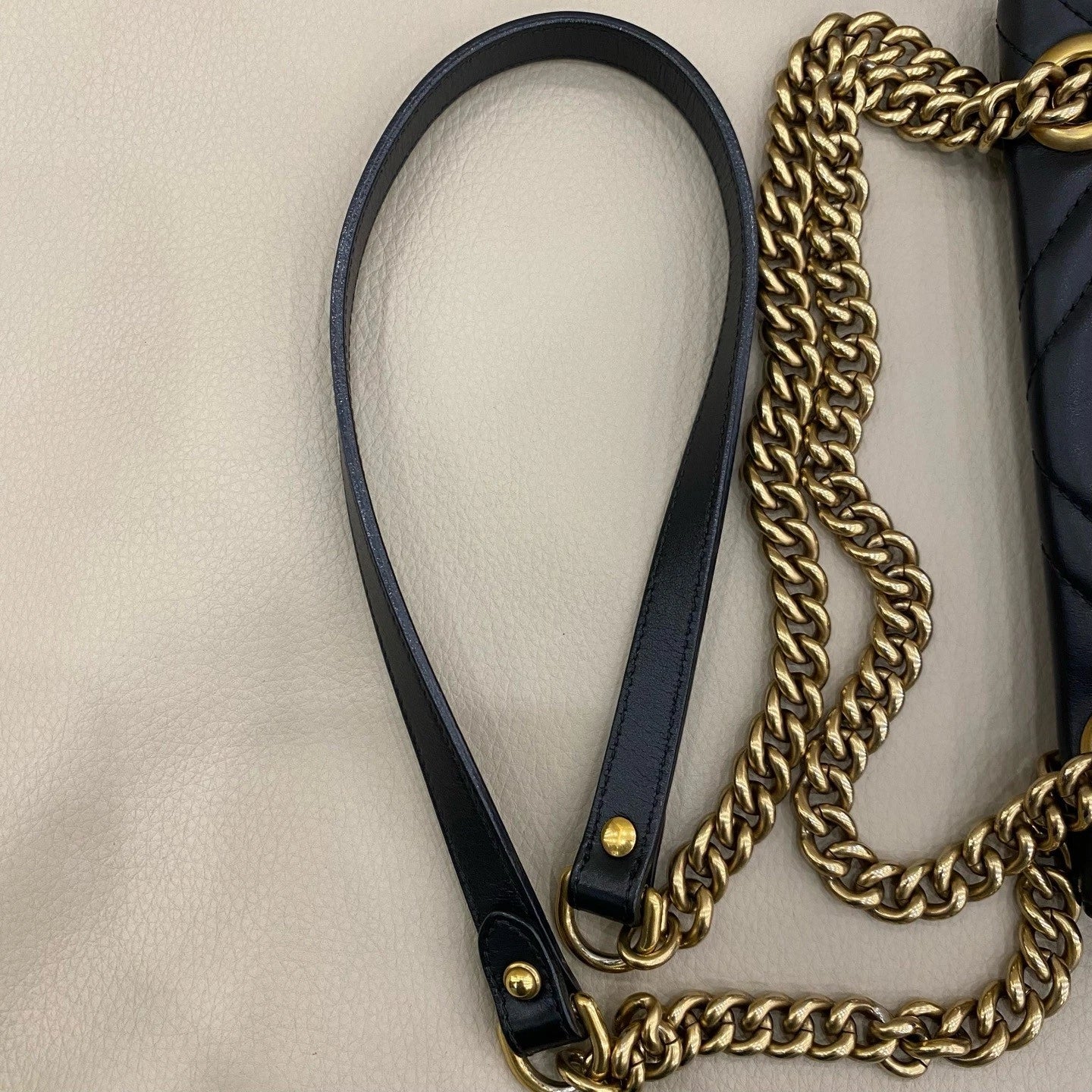 GUCCI Marmont22 Calfskin Small Shoulder Bag For Women Black Gold