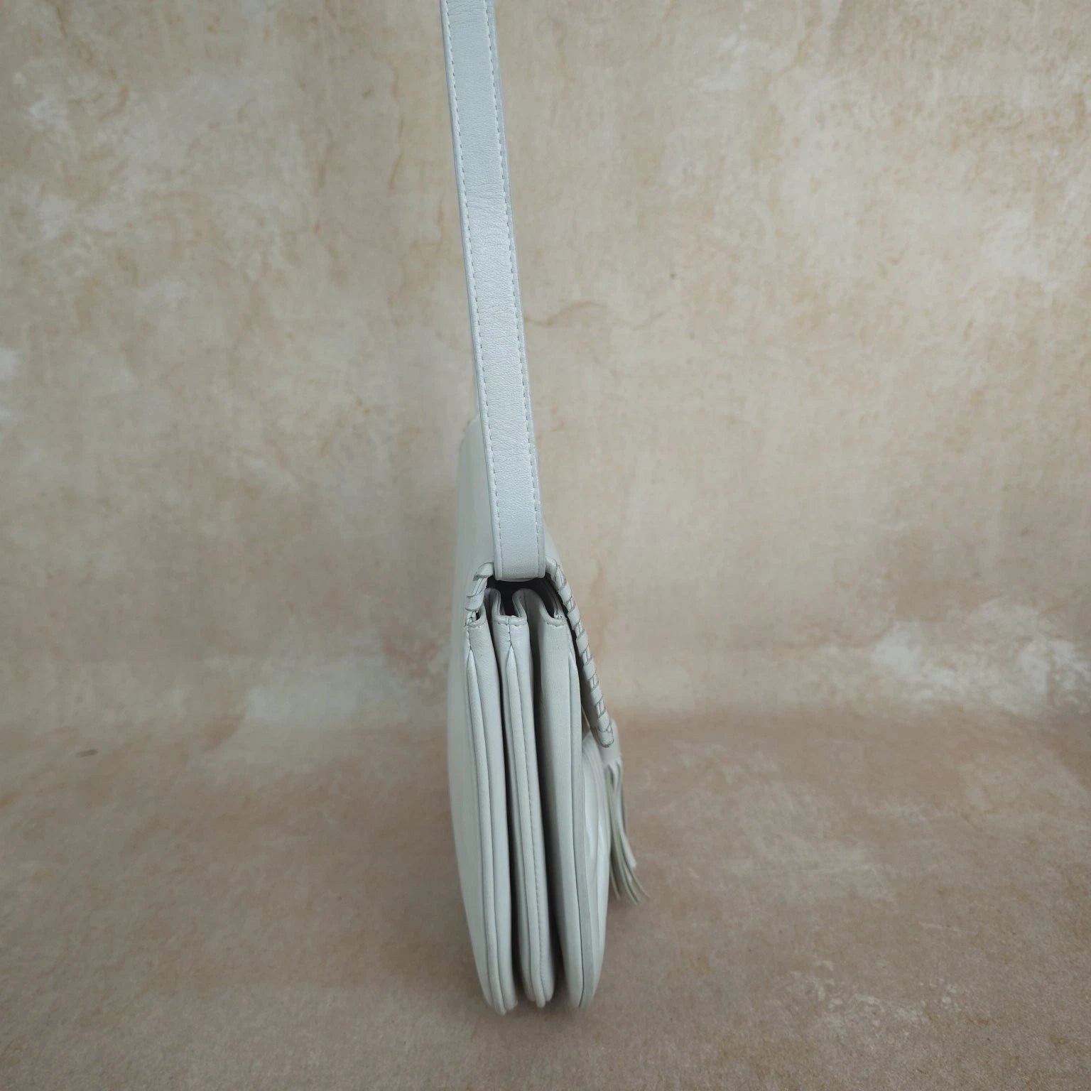 Saint Laurent Saddle White Cream Shoulder Bag Excellent