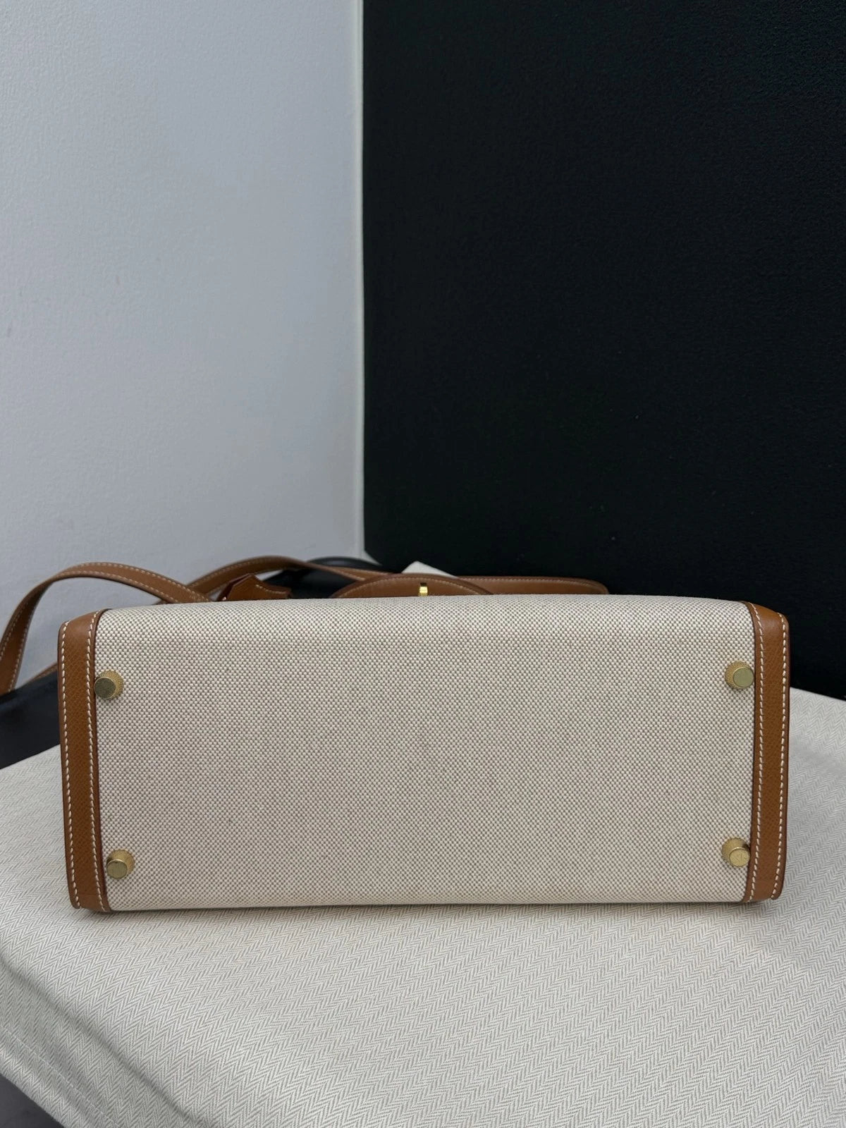 Hermes Kelly28 Canvas Top Handle Bag Crossbody Beige Brown Classic Women