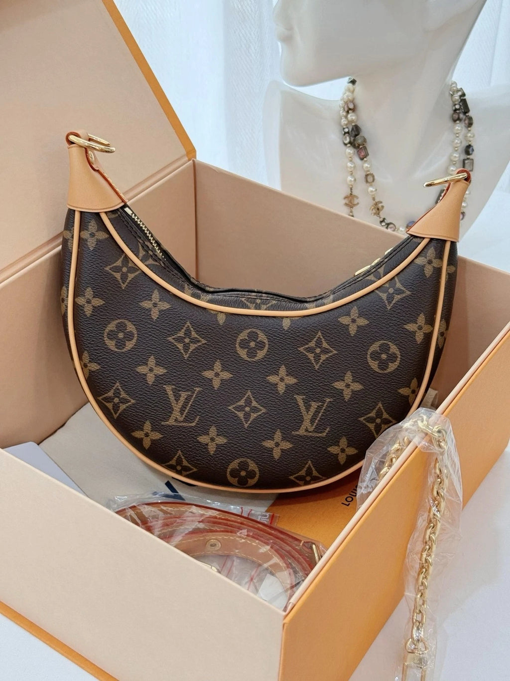 New Louis Vuitton Loop Monogram Canvas Shoulder Bag Crossbody