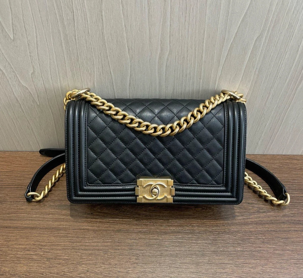 Chanel Leboy Calfskin MM Diamond Chain Shoulder Bag Crossbody Women
