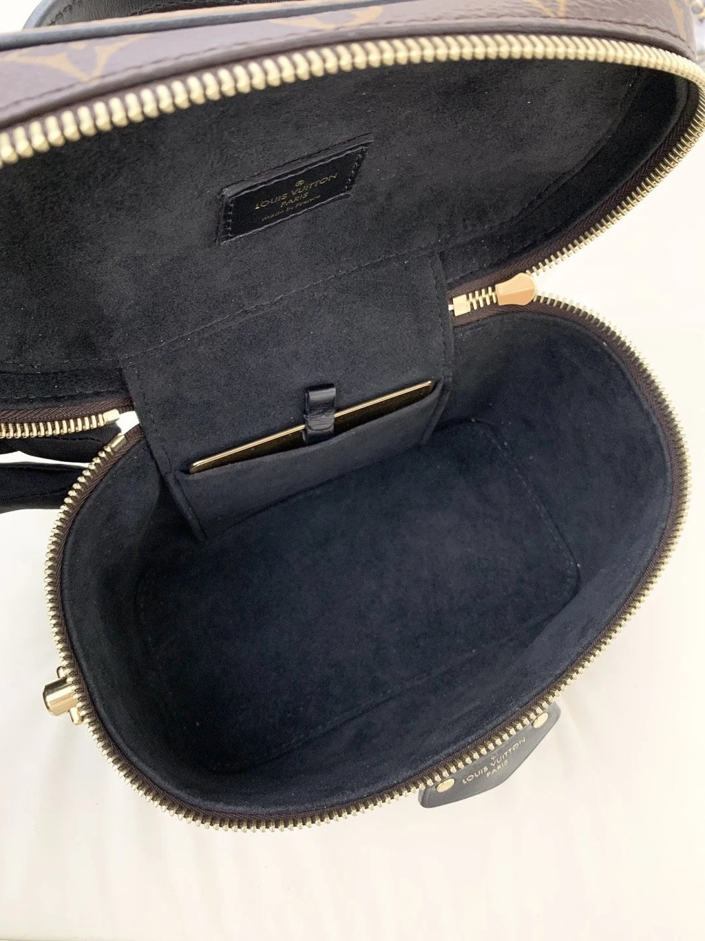 Louis Vuitton Vanity Monogram Crossbody Top Handle Excellent