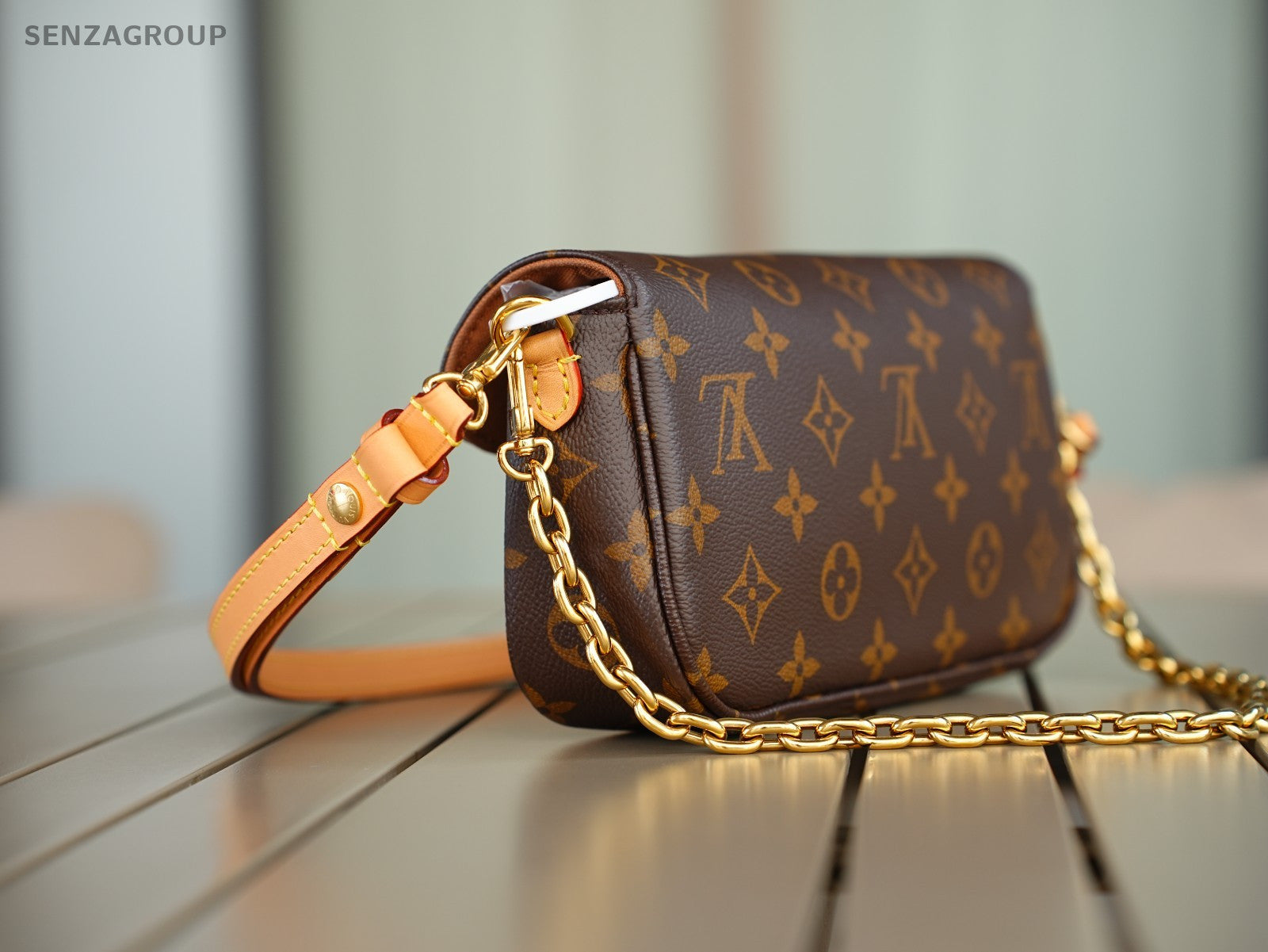 Louis Vuitton IVY Monogram Chain Shoulder bag Crossbody Amost Brand NEW