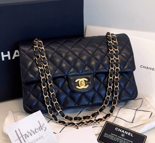Chanel Classic Flap MM Lambskin Chain Shoulder Bag Crossbody Black Gold Women