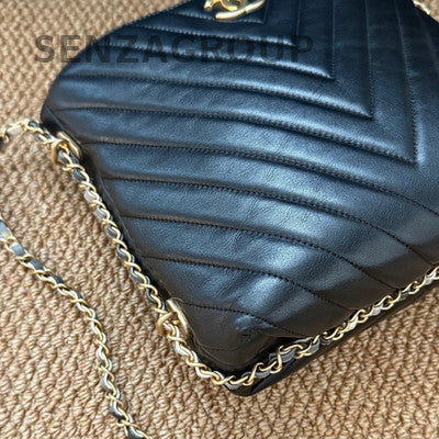 Chanel Black Gold V-Stitch Chain Shoulder Bag Classic Women's