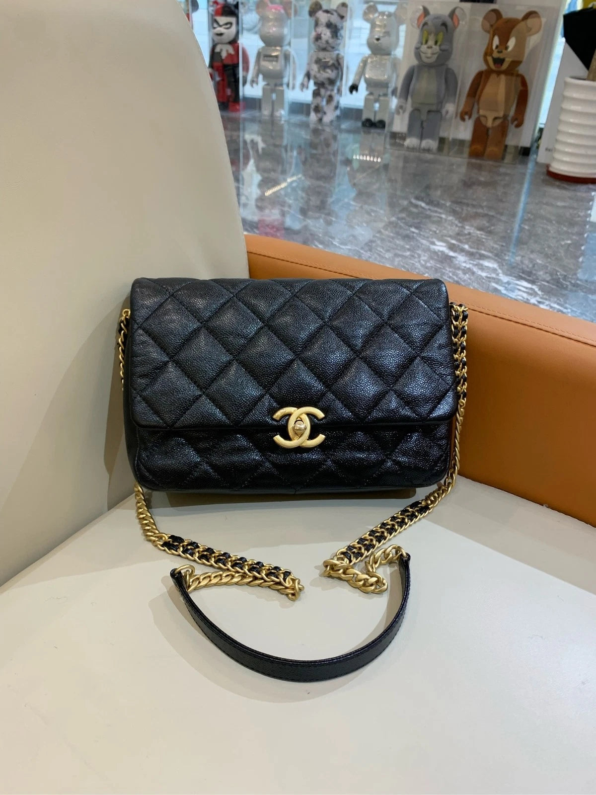 CHANEL Classic Flap Shoulder Bag For Women