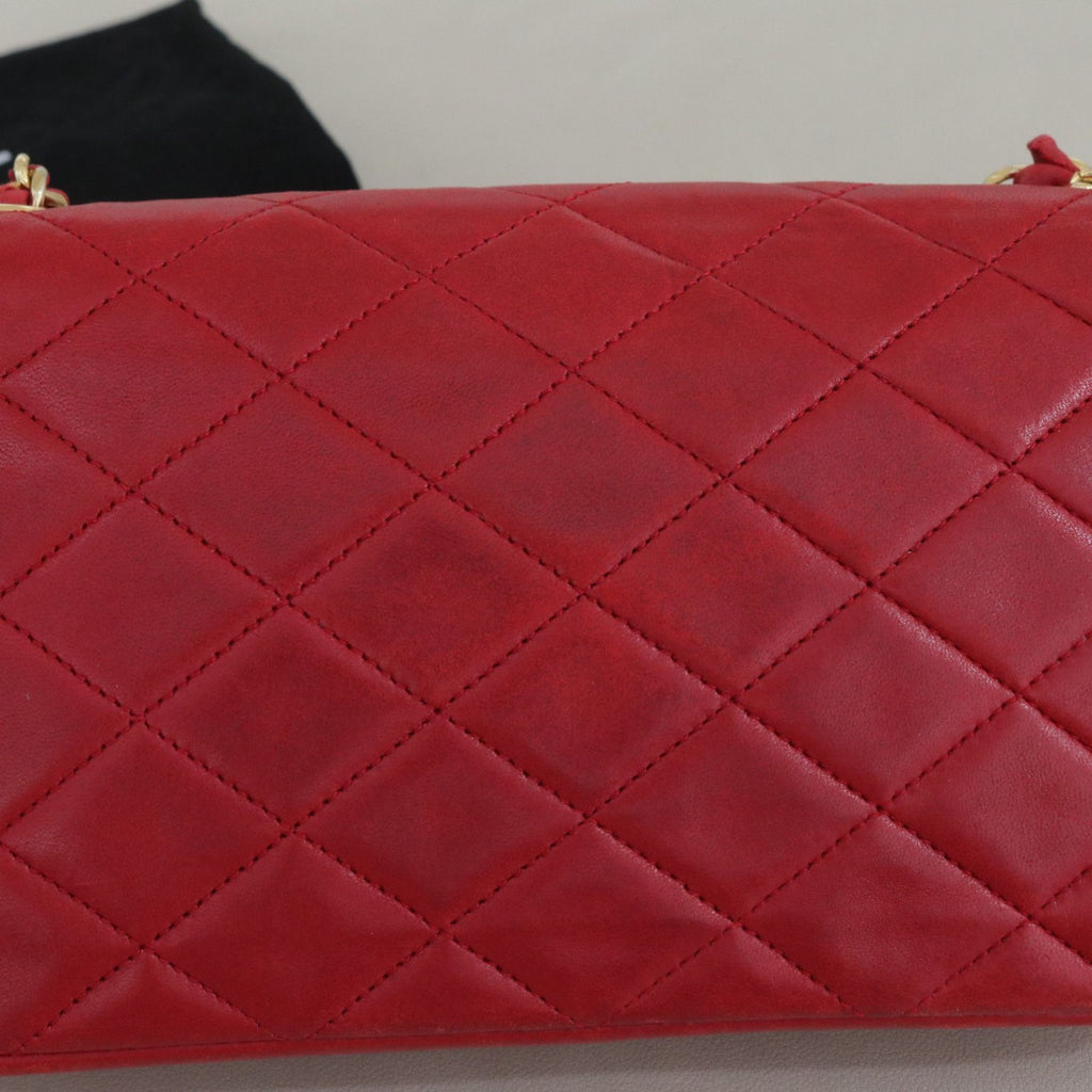 CHANEL CC Logo Diamond Pattern Chain Shoulder bag Vintage Red Women