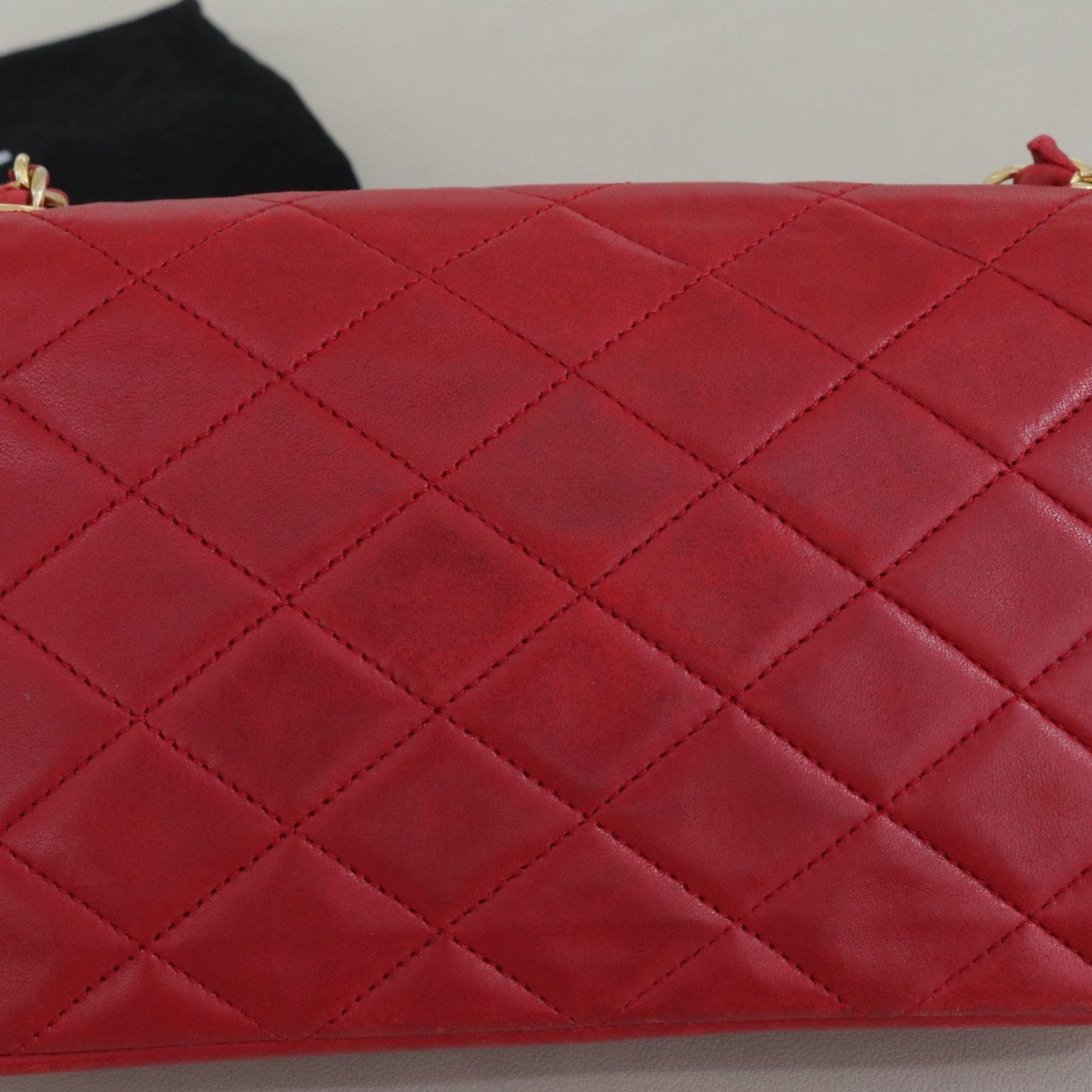 CHANEL CC Logo Diamond Pattern Chain Shoulder bag Vintage Red Women