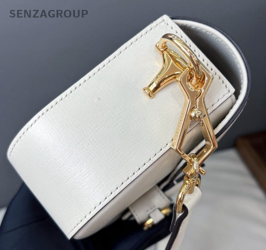 Gucci Horsebit1955 Saddle Chain Shoulder Bag Crossbody White Gold Women Classic