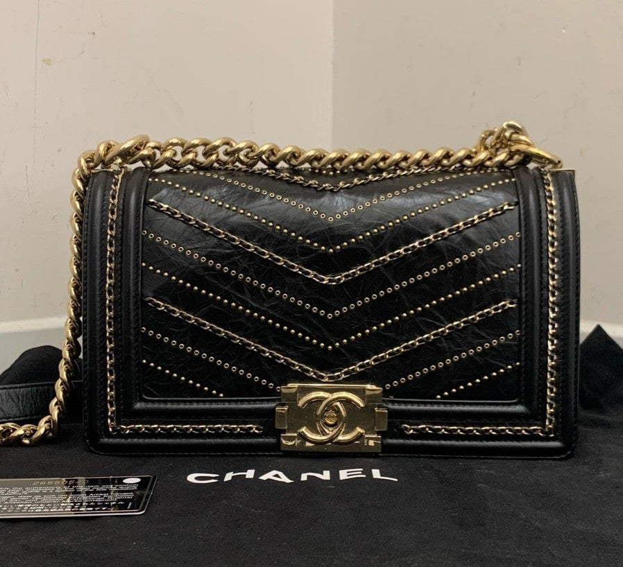 Chanel Leboy MM Chevron Chain Shoulder Bag Black Gold Women Classic Fashion