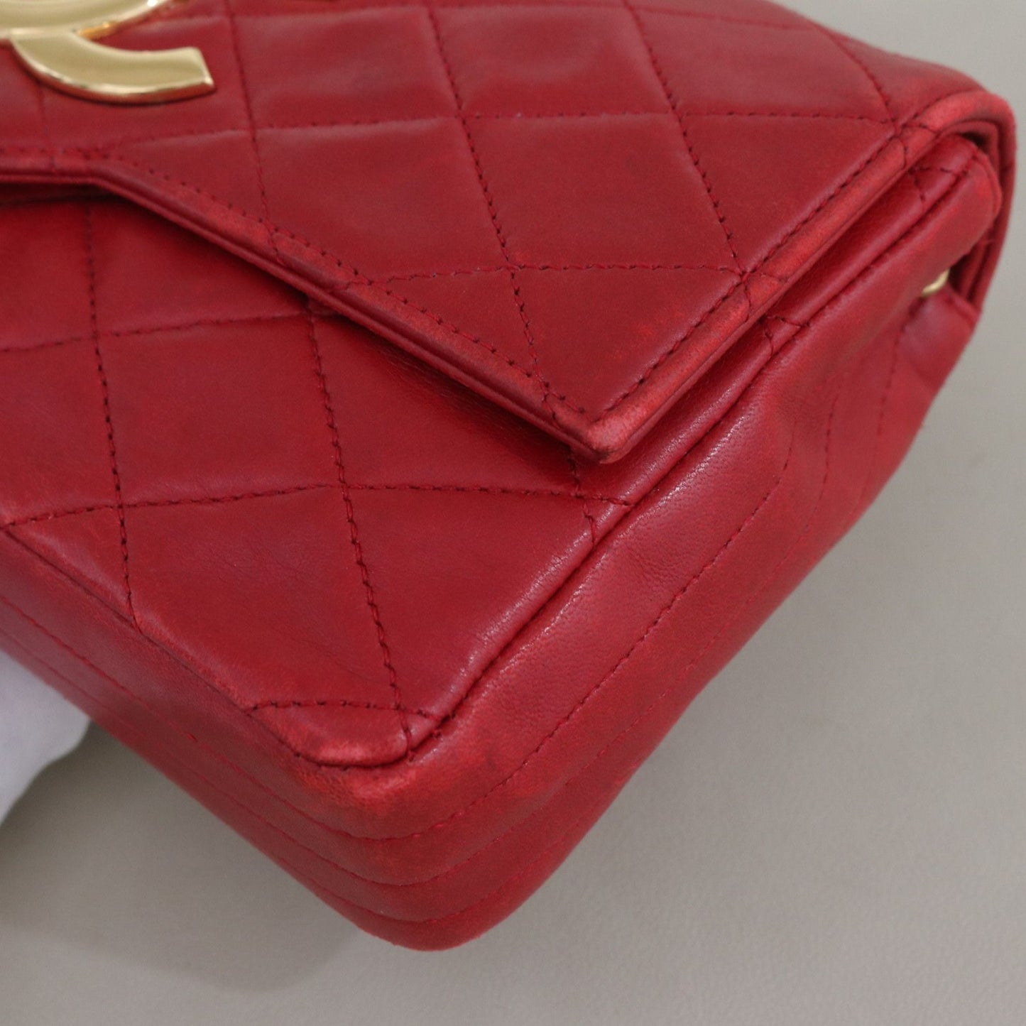 CHANEL CC Logo Diamond Pattern Chain Shoulder bag Vintage Red Women