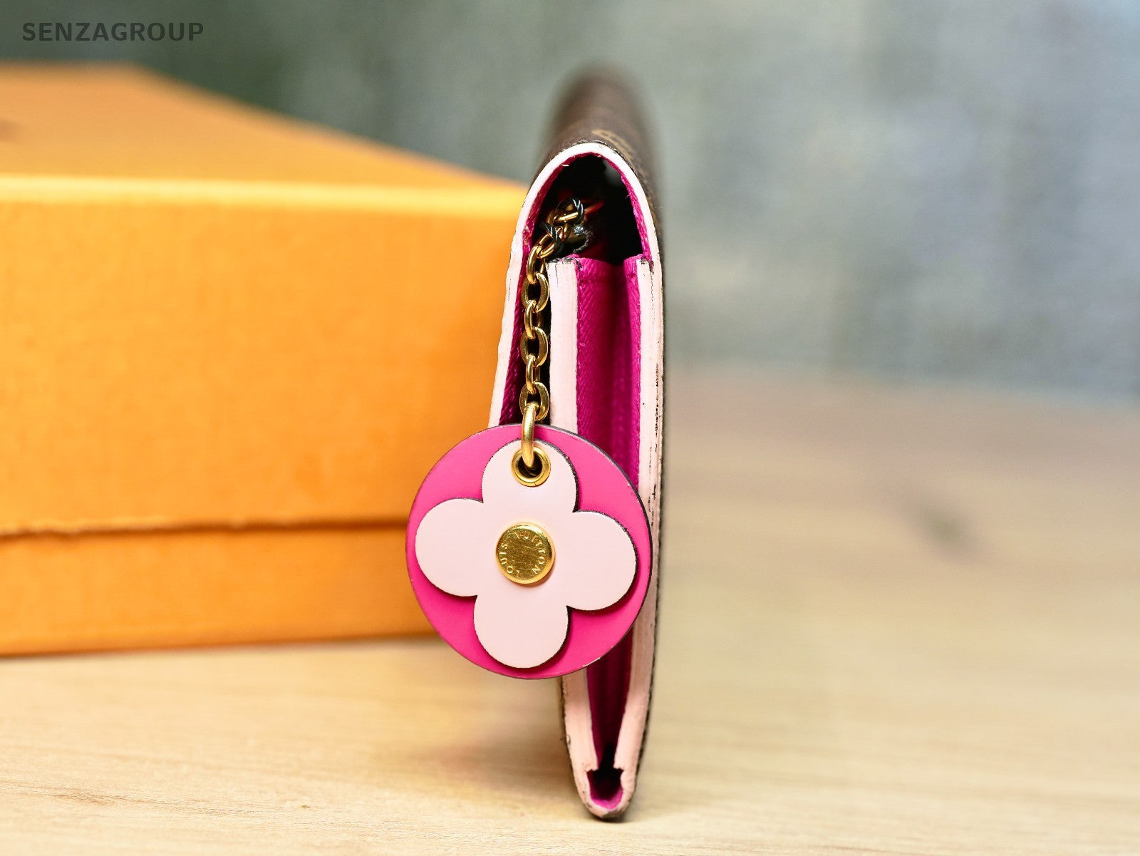 Louis Vuitton Monogram pink Flower logo WALLET