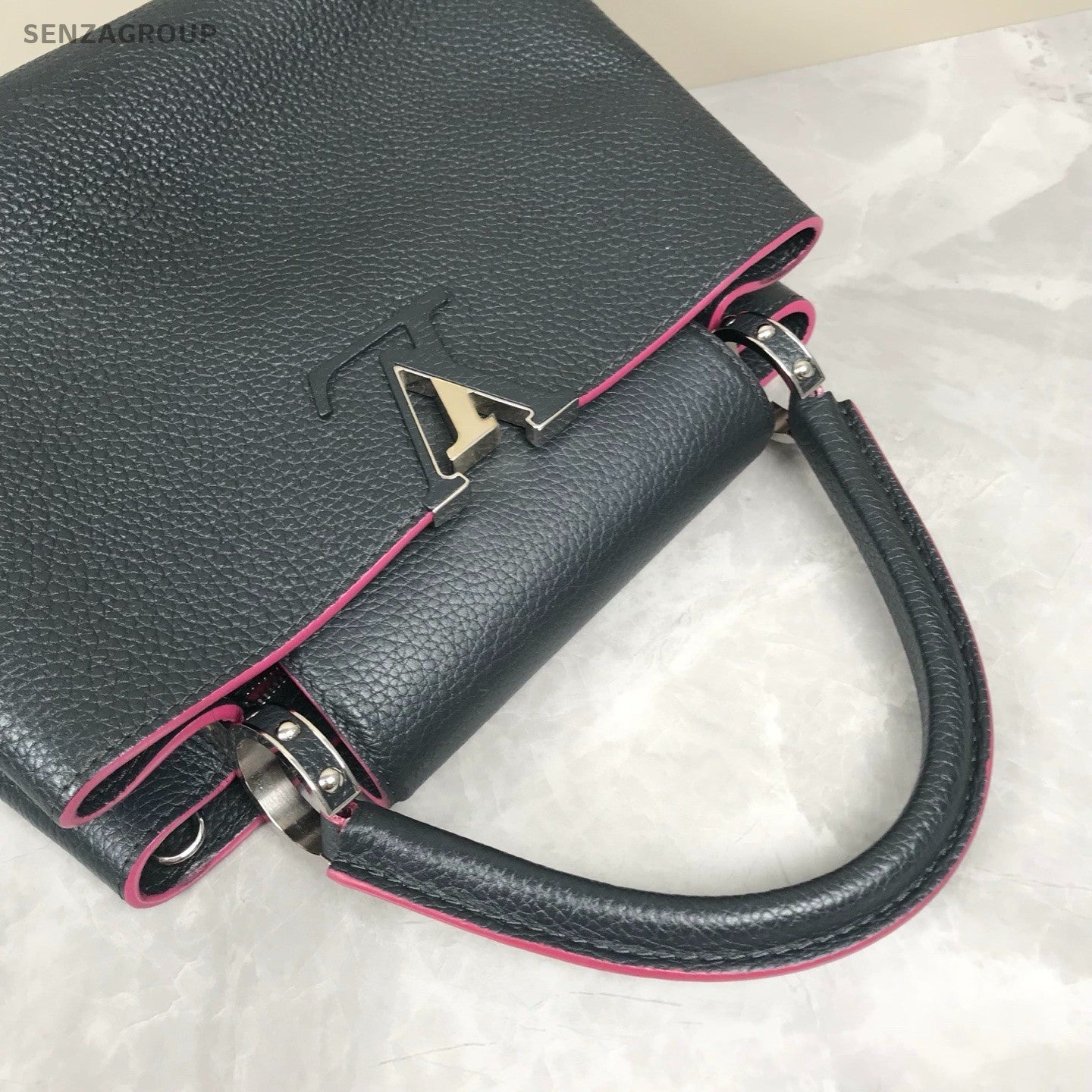 Louis Vuitton Capucines cap Top Handle 2WAY Shoulder bag Leather