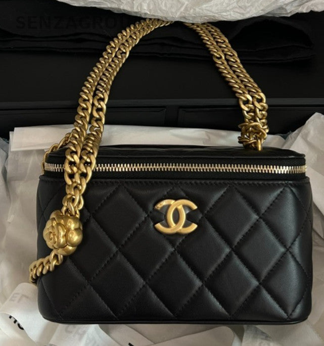 Chanel 23S Chain Lambskin Shoulder Bag Crossbody Black Gold Used Women Classic
